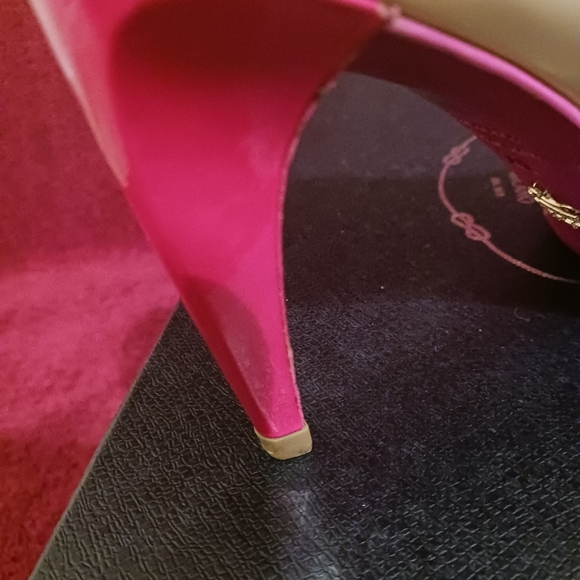 Like NEW PRADA Shoes - ONLY $225! ORIGINALLY $700 - Picture 8 of 15